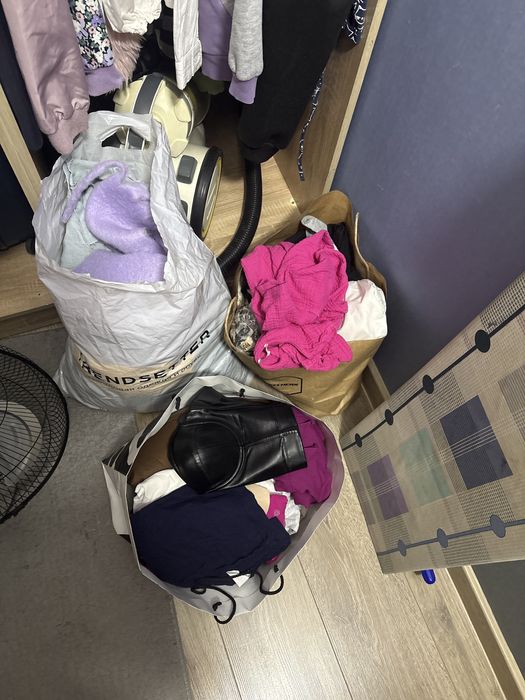 Отдам бесплатно вещи