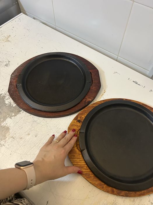 Чугунные тарелки