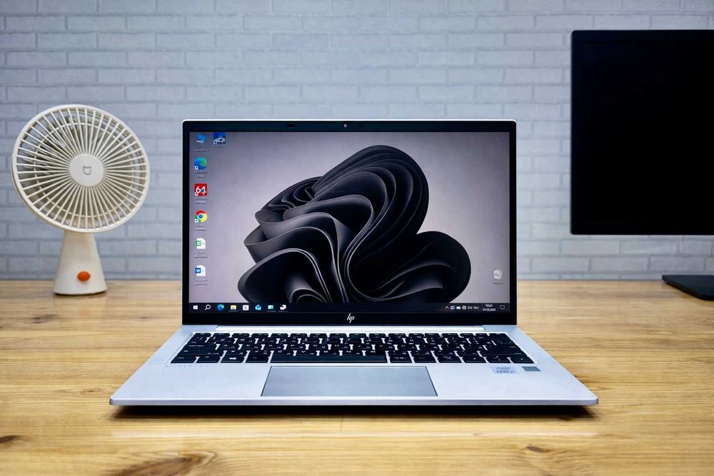 Бизнес ультрабук от HP Elitebook i7