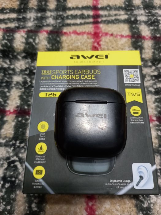 Продаёся наушник