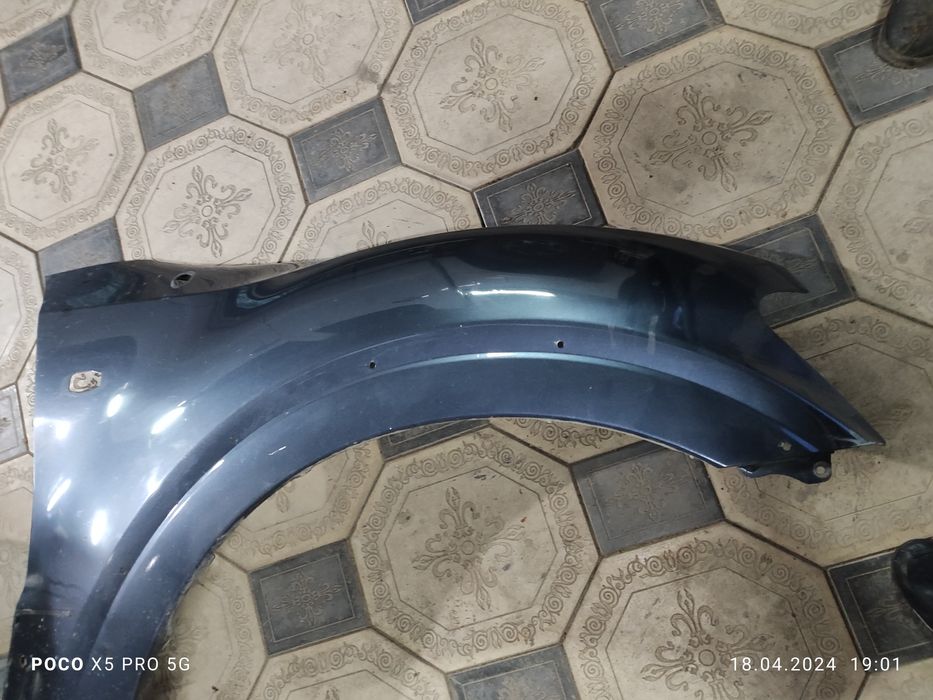 Крыло правое pagero 3