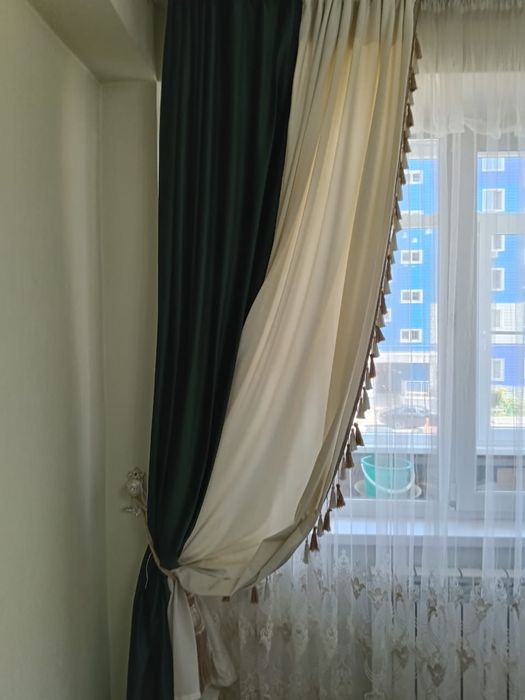 Продам шторы б/у