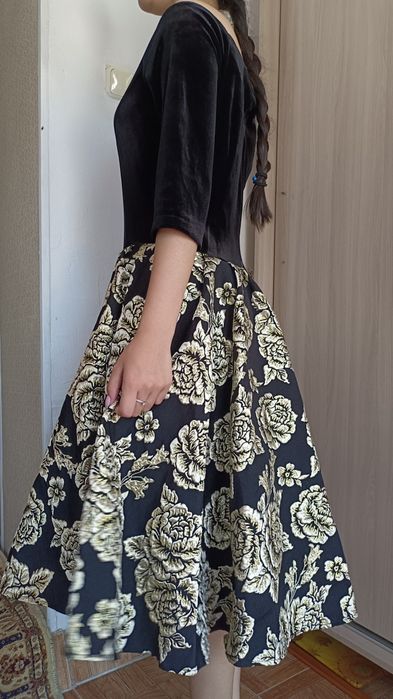 Нарядное платье — бархат и жаккард