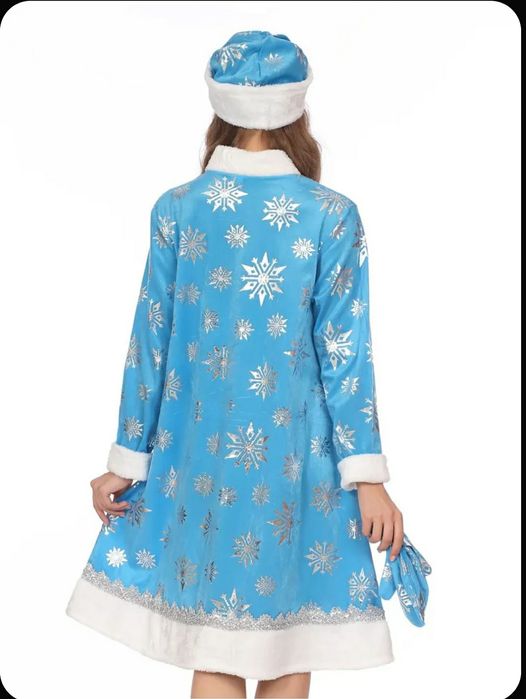 Костюм снегурочки новый.