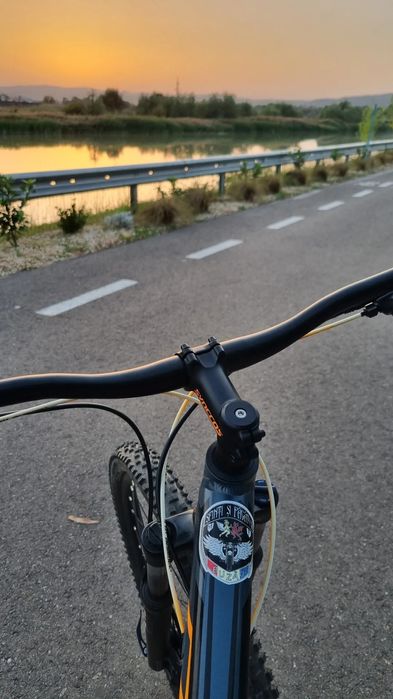 Vând Bicicleta Scott