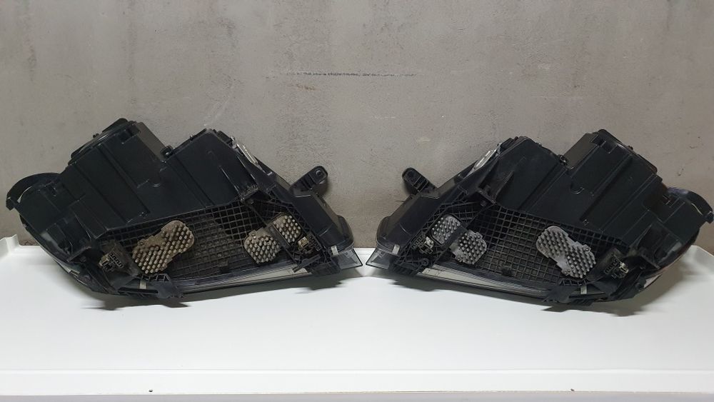 Set far faruri stanga dreapta xenon led BMW x5 f15 x6 f16 complet tms