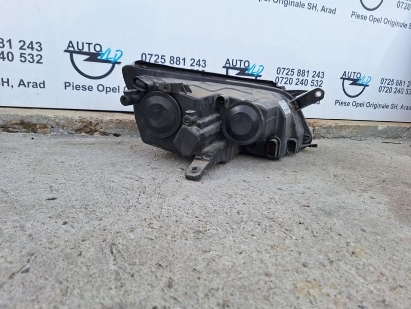 Far stanga Volkswagen Tiguan facelift