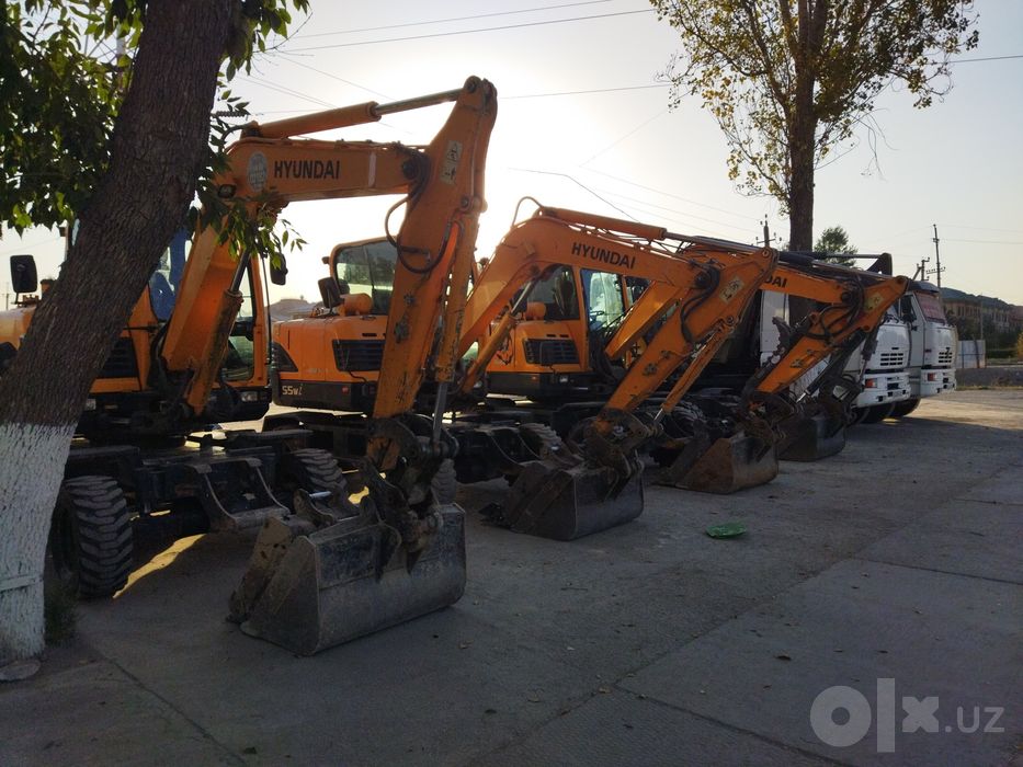 Хар хил турдаги екскаваторлар хизмати.Hyundai 55,Hyundai 140,Dossan190