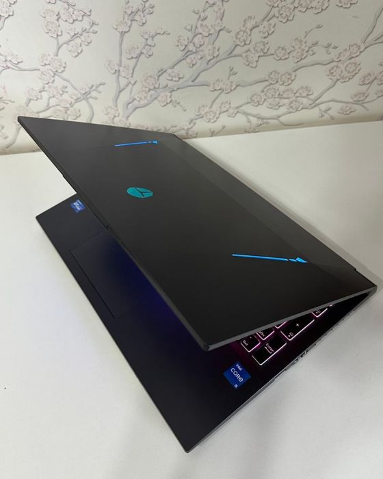 Обменяю или продам thunderobot 911s core
