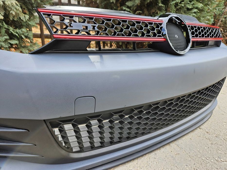 Bara Fata Golf 6 GTI completa cu proiectoare