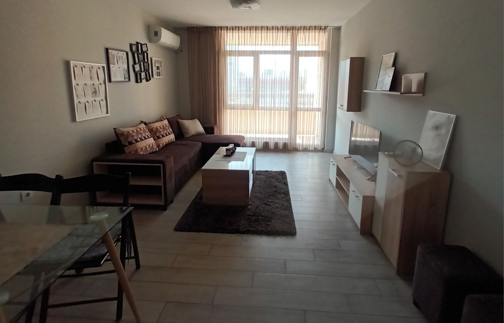 Дава се под наем Двустаен апартамент в Пловдив, Гагарин - 70 кв.м за 400 € - Снимка #3