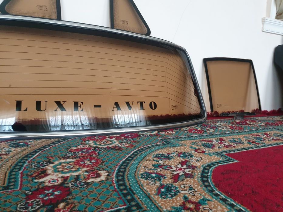 Волга учун ёдивий ойна орка кампиликт кизикканла буса телифон килила