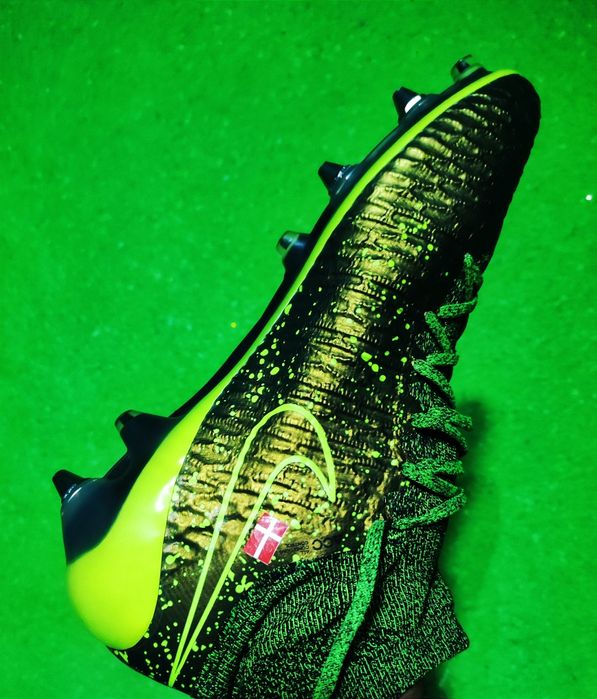 Оригинальный бутсы