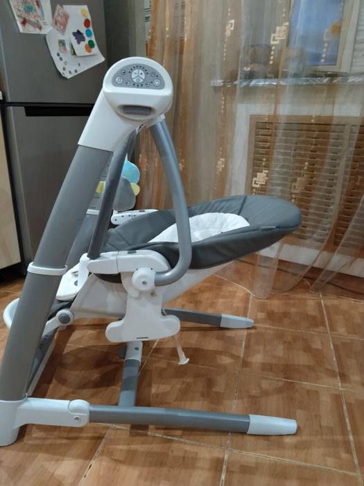 Продам качелю+стул+бустер