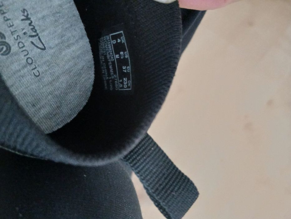 Маратонки Nike,Fila,Clarks