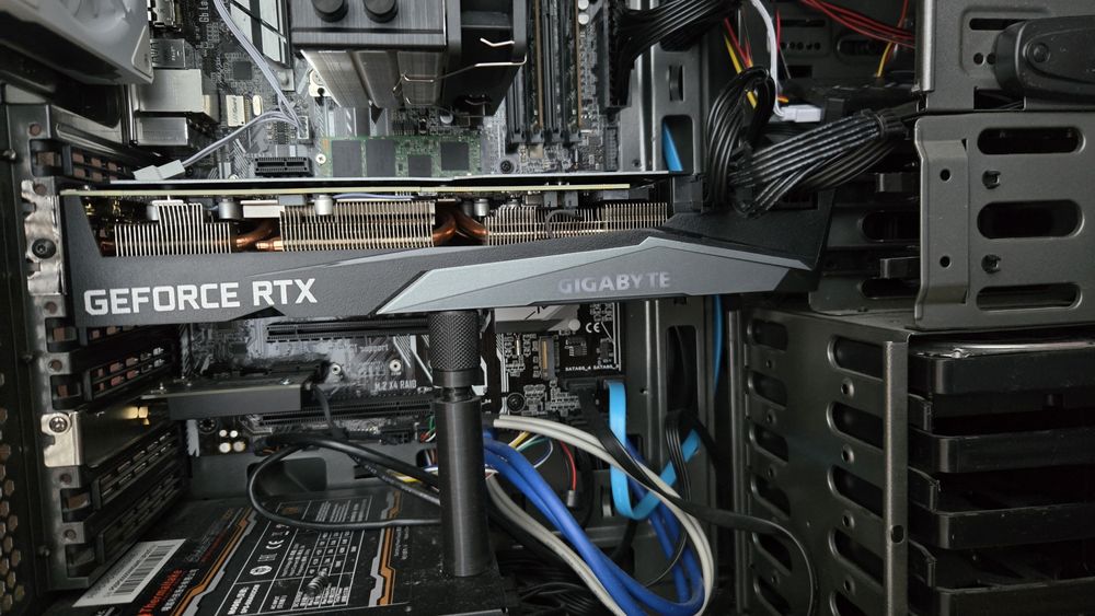 Vand placa video Gigabyte RTX 3070