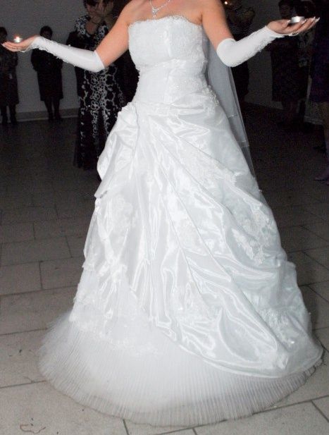 Продам свадебное платье