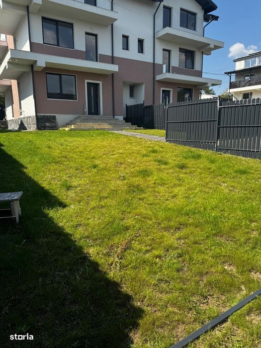 Vilă Duplex de Vis în Poiana Câmpina, Aer Curat, Liniște și Natură