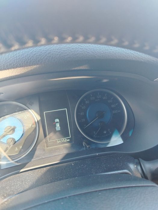 Тойота Хайлюкс 2017