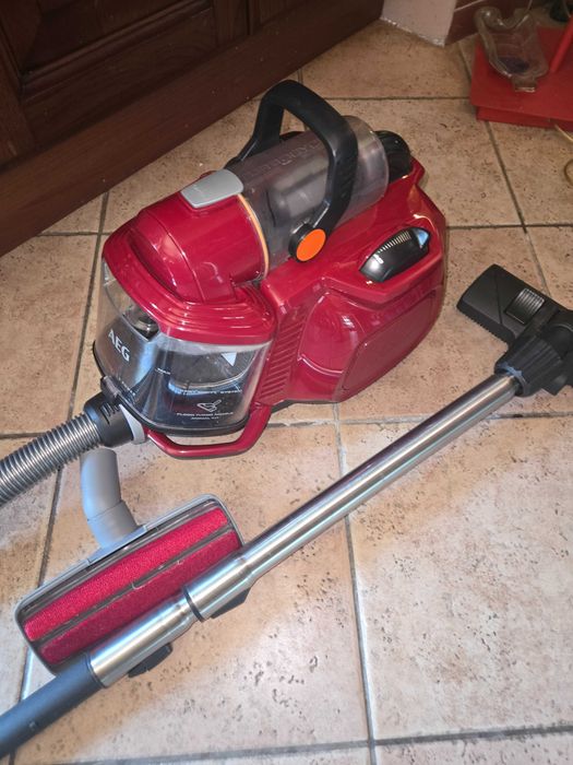 Прахосмукачка AEG LX 7 Animal  X power