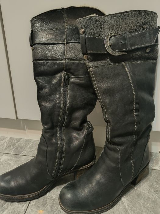 Продаю сапоги кожаные 38 размера