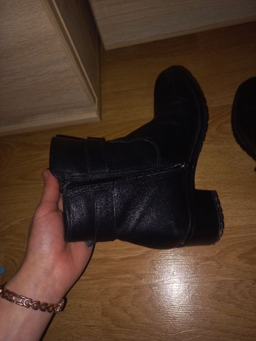 Botine elegante din piele naturala cu căptușeală noi