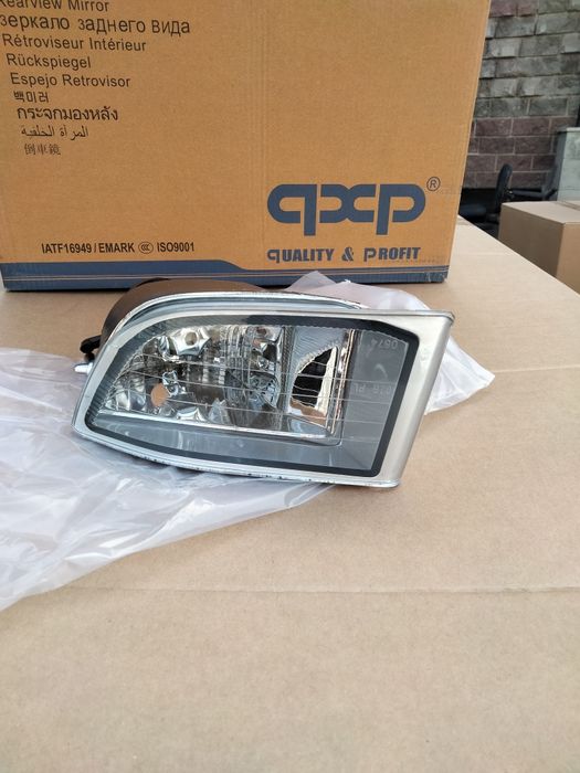 Противотуманка Тойота Прадо 120