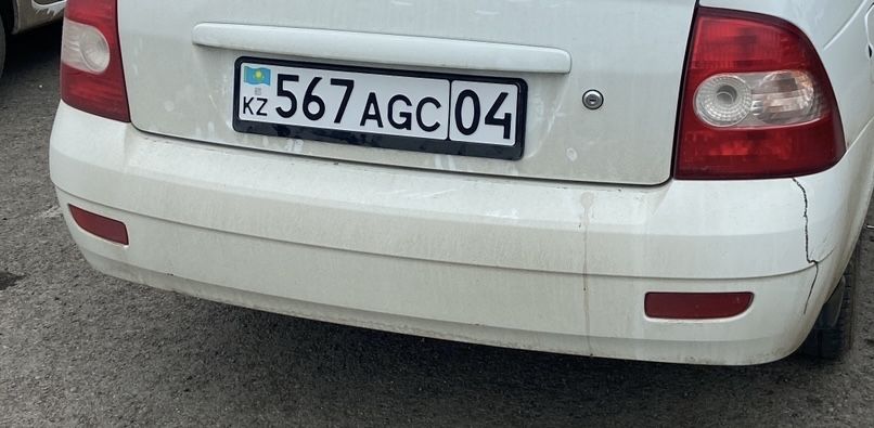 Бампер приора 1 белый