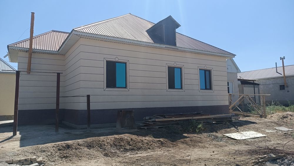 Коммунизм жастар55 үй сатылады