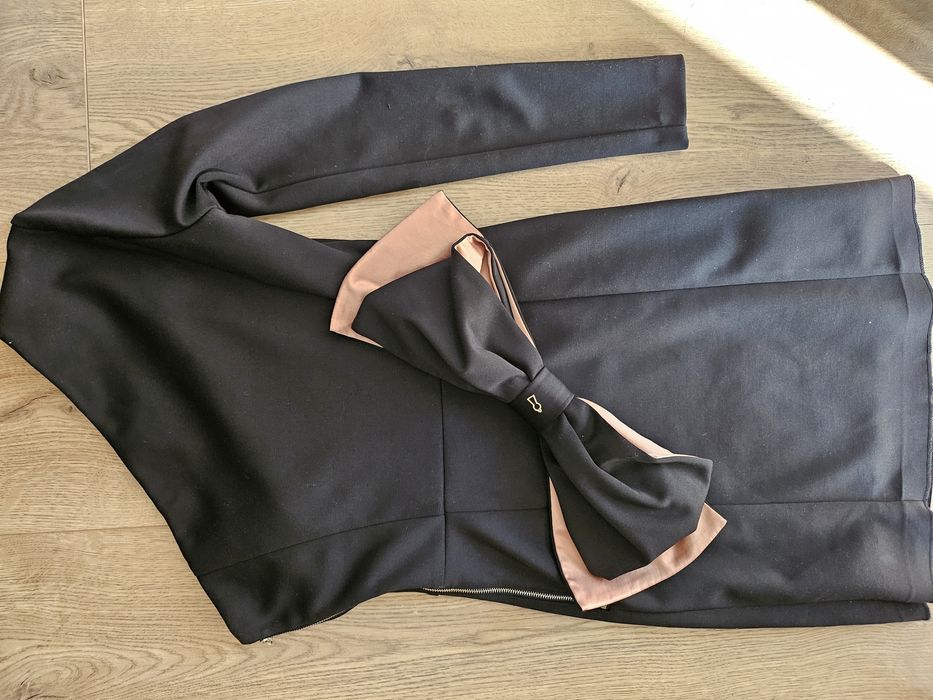 Оргинални рокли рокли на Еlisabetta F. & Karen Millen