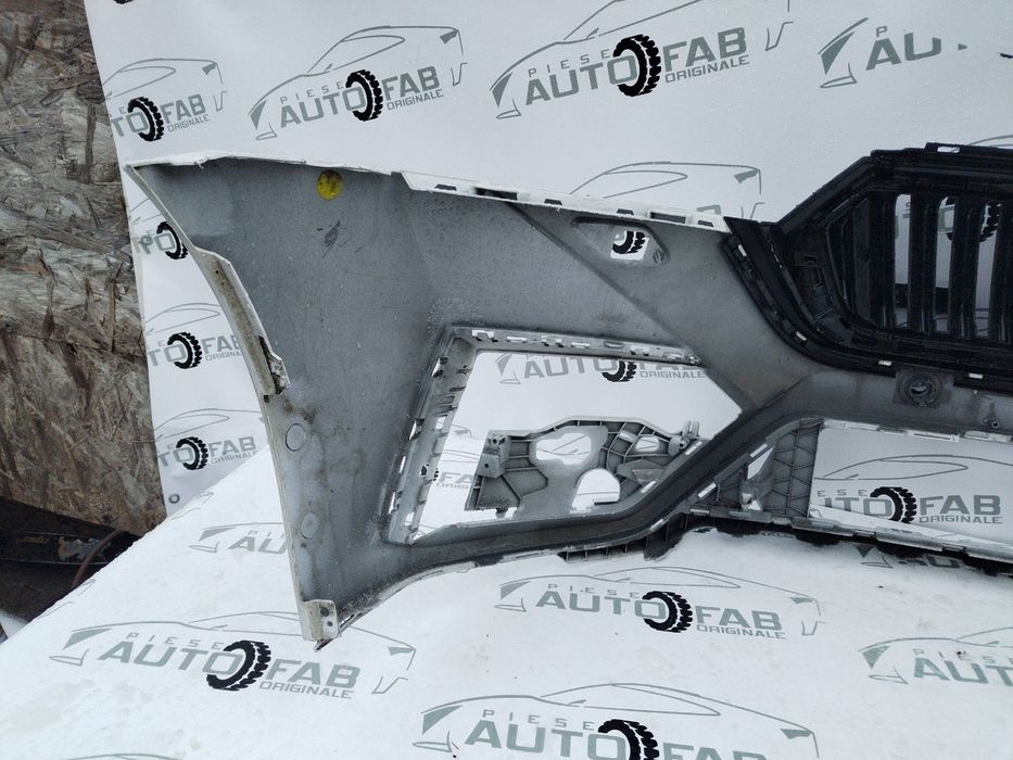 Bara fata Skoda Octavia 4 VRS  an 2019-2020-2021-2022-2023