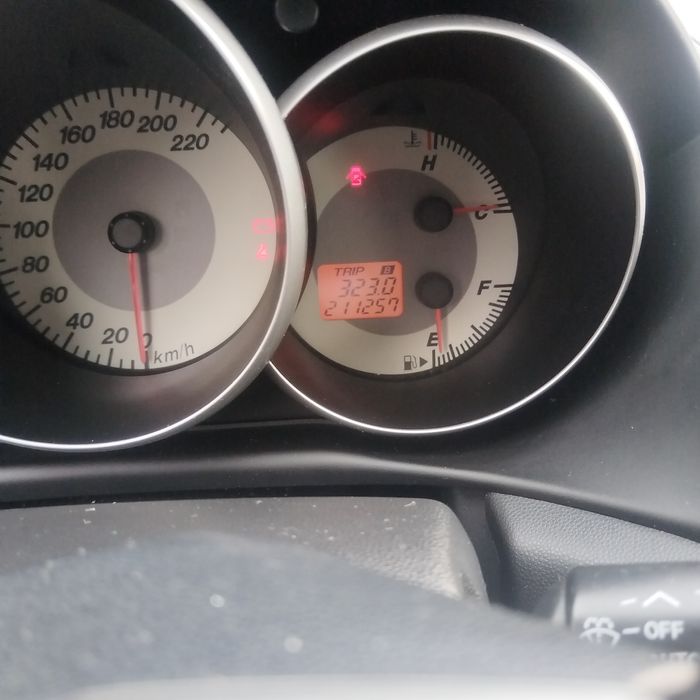 Ofer spre vânzare Mazda 3