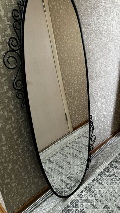 Продам зеркало в пол, настенный