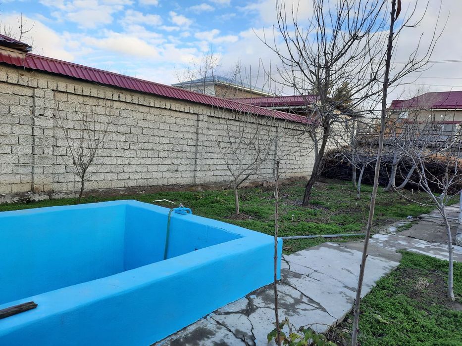 Сдается дача в аренду, возле парка новый Узбекистан