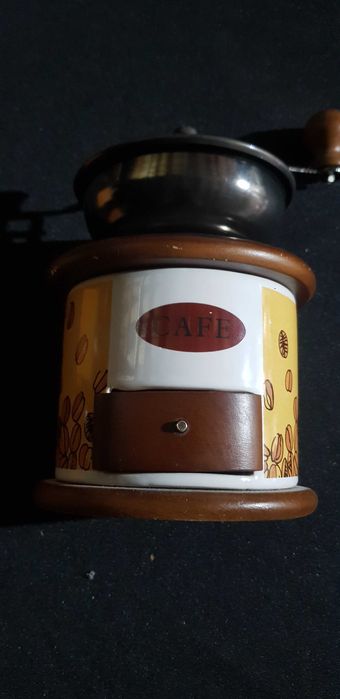 Rasnita veche cafea piper