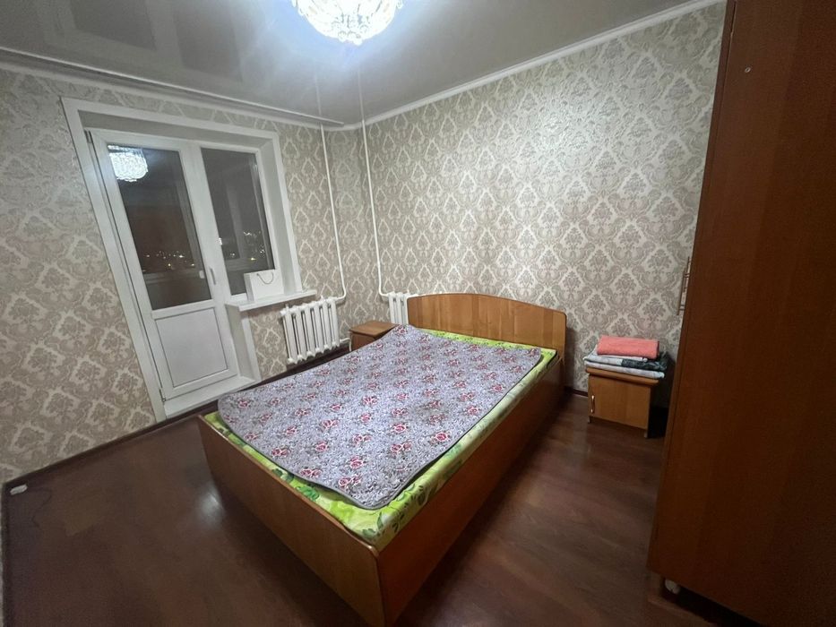 3 ком/8 Школа/150 000