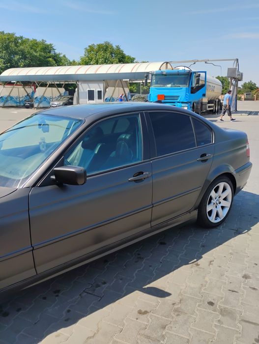 BMW an 2003 motor 1,6 benzina,116 cai putere și 233 mii km reali