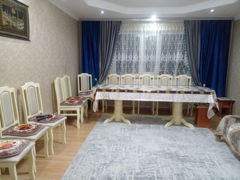 Продам стол со стульями