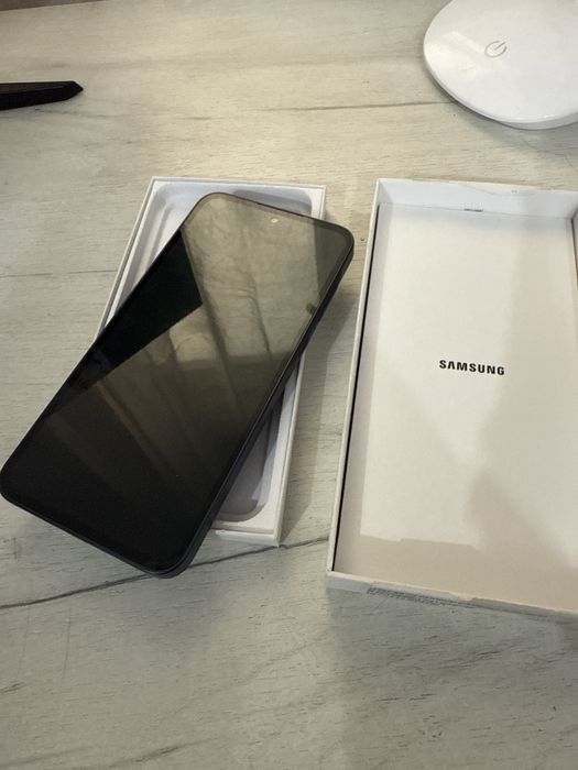 Samsung A35 5G 256Gb ca Nou Full Box