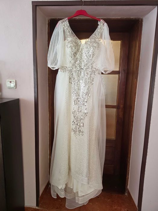 Rochie mireasă noua