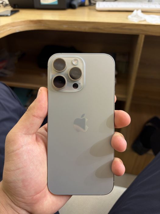 Iphone 16 pro max 1 terra ideal
