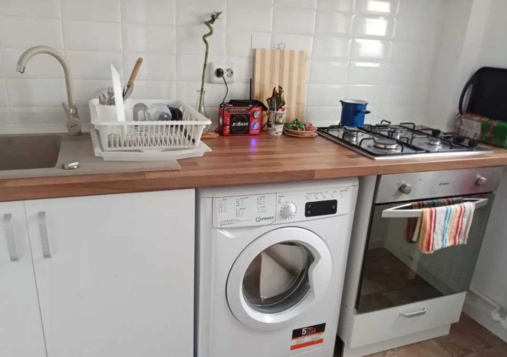 Дава се под наем Двустаен апартамент в Пловдив, Каменица 2 - 60 кв.м за 219.3 € - Снимка #2