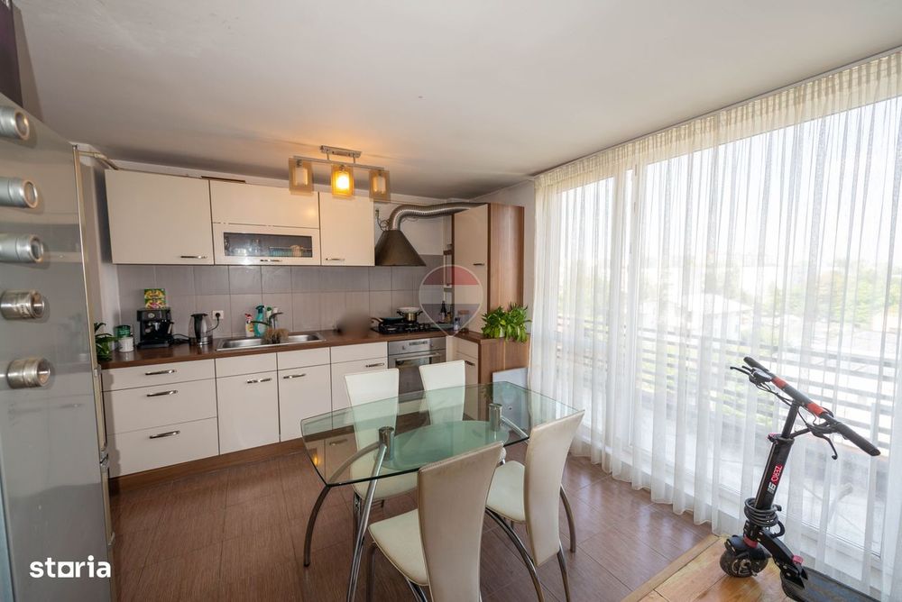 Apartament cu 2 camere de vanzare zona 1 Decembrie 1918 strada Fetesti