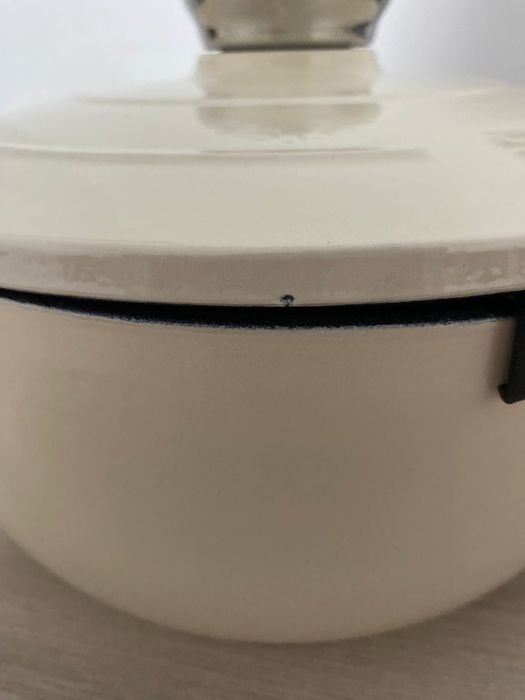 Смег чугун казан бежевый