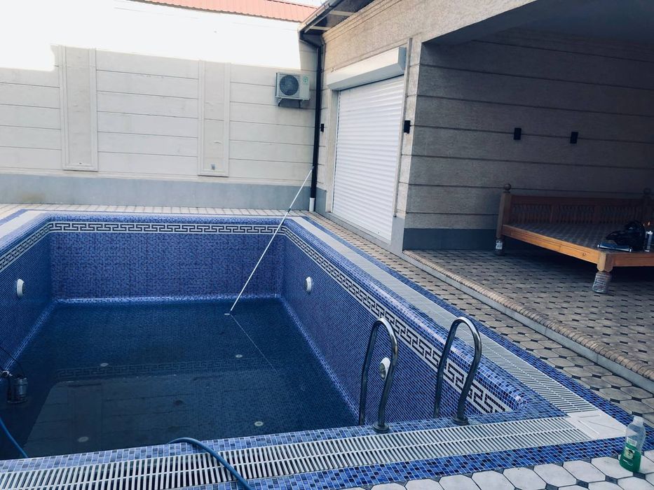 Уй сотилади. Продается дом