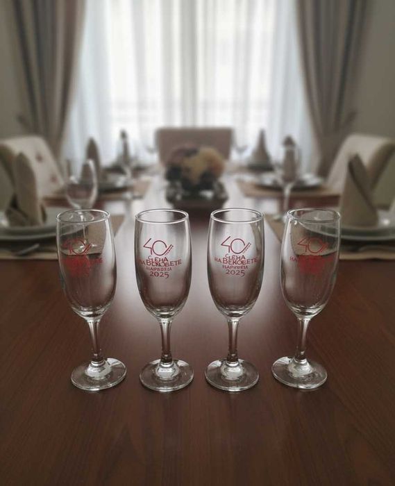 Кристални чаши за коняк