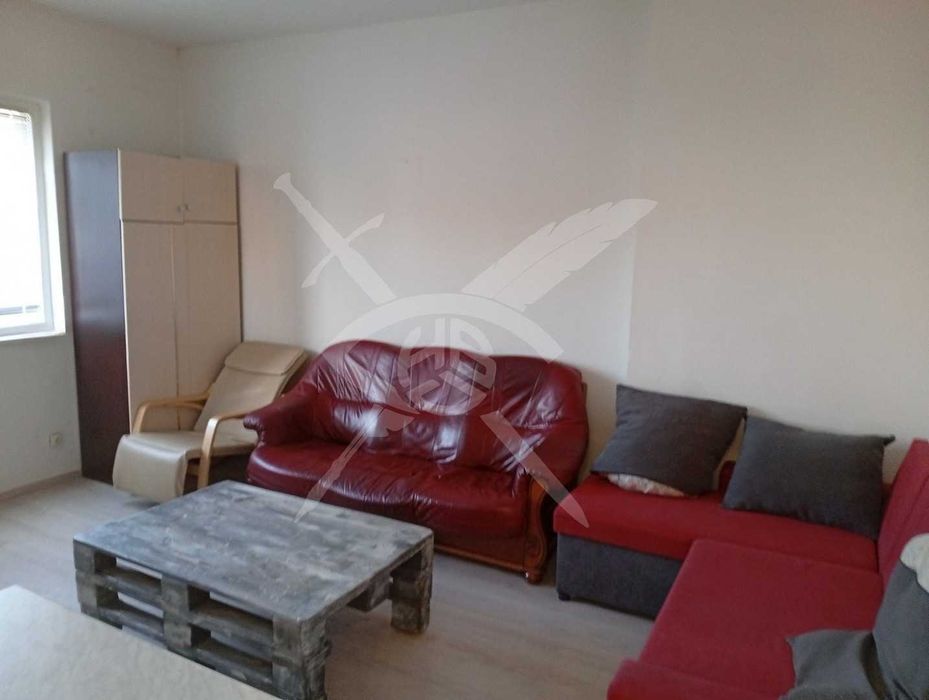 Дава се под наем Тристаен апартамент в София, Център - 75 кв.м за 698.19 € - Снимка #3