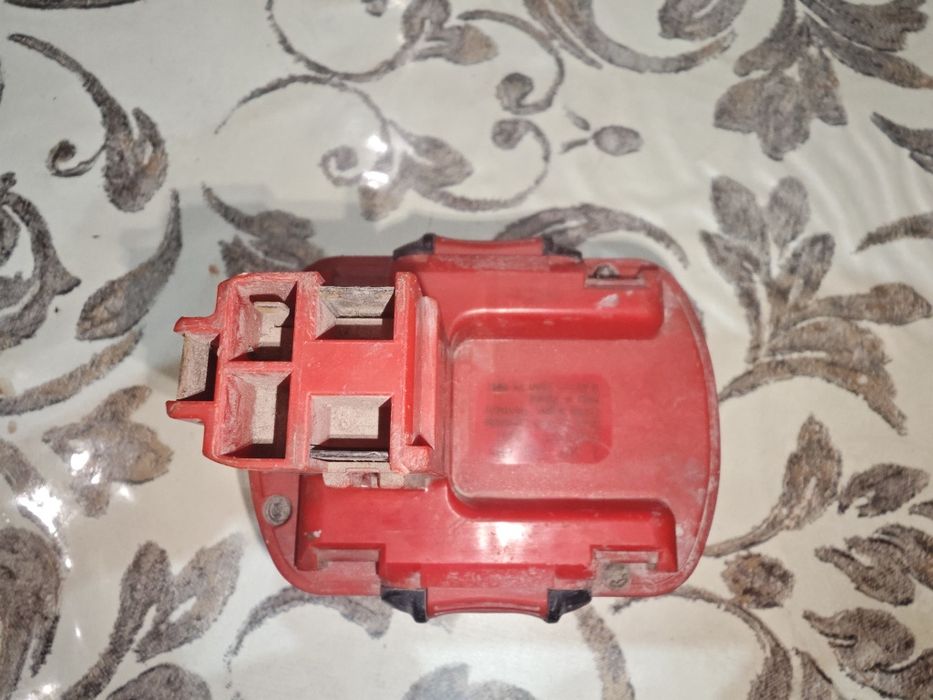 Продам аккумулятор Bosch