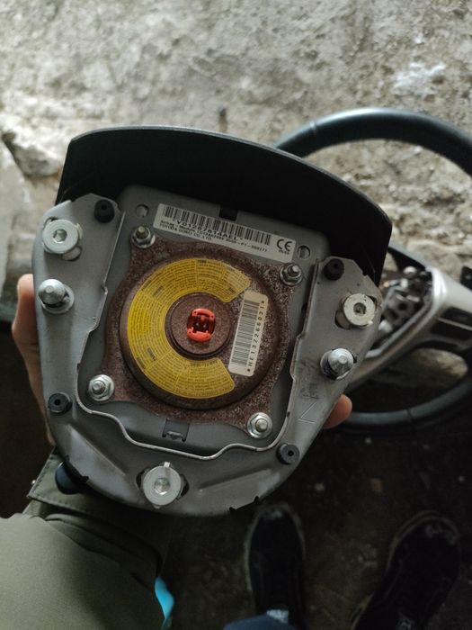 Продам рулевое колесо от тойоты