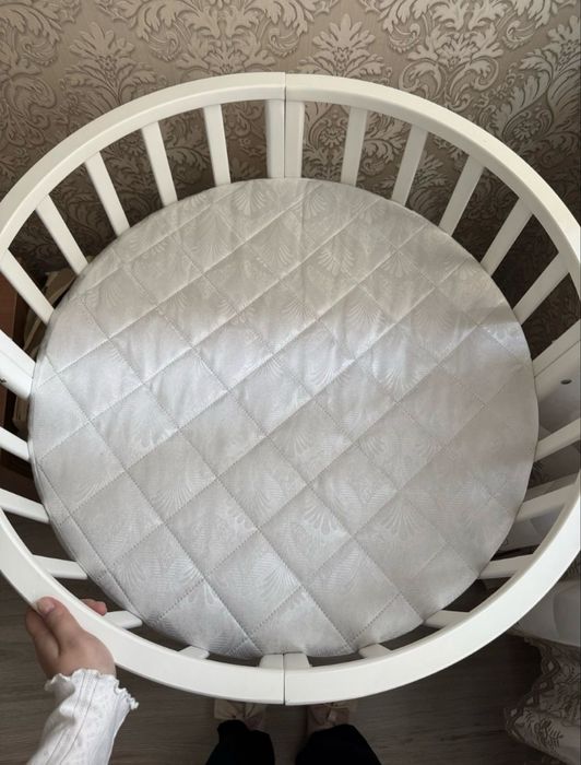 Детская кровать-трансформер с матрасом